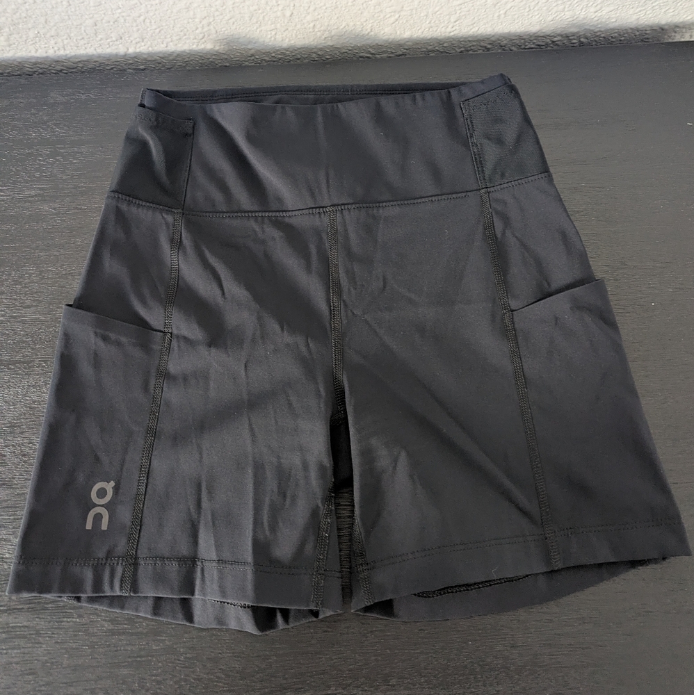 On Running Women's Black Shorts